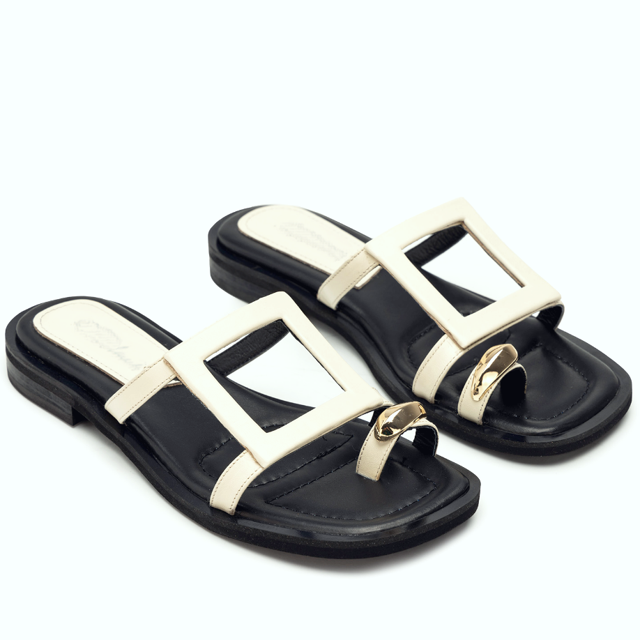 Simple Design Flat Sandals