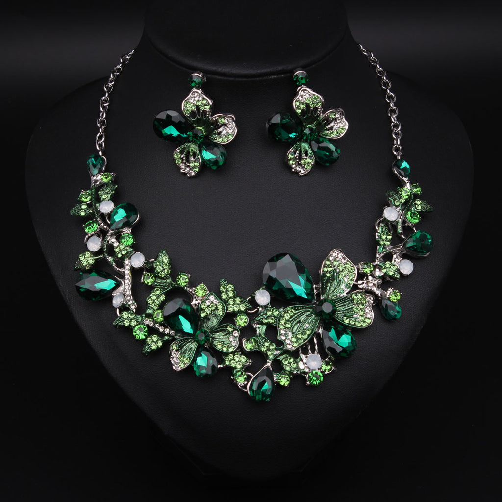 Elegant Flor Bold Statement Necklace Earrings Set