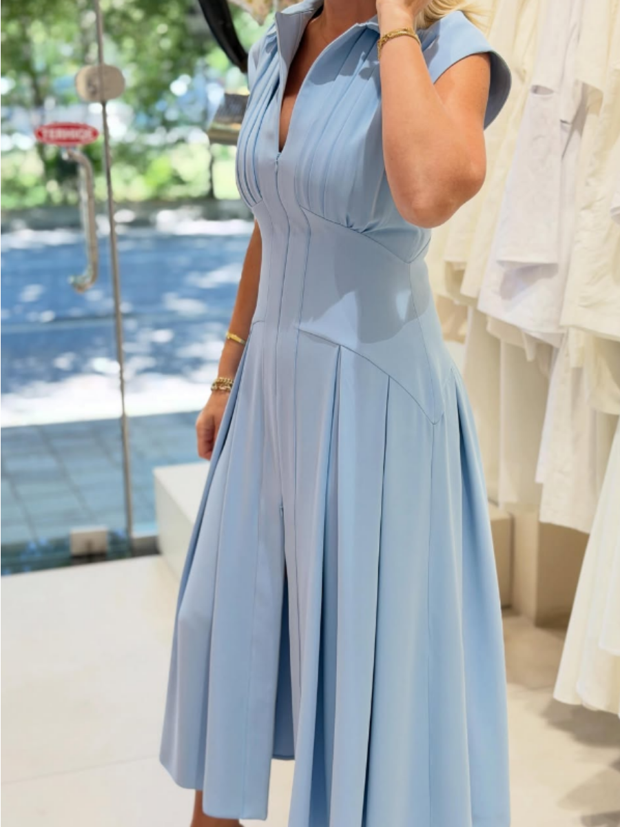 Elegant Pleated Slim Fit Dress