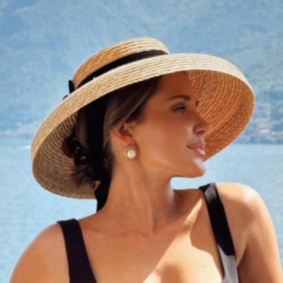 Chic Wide Wing Wide Band Natural Lacing Hat