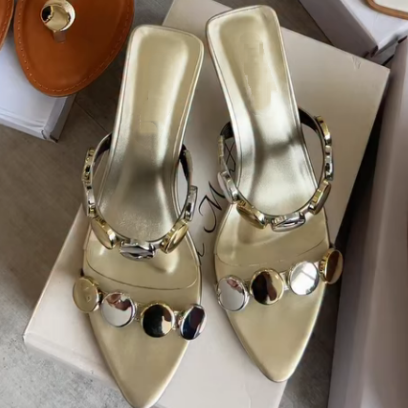 Modern Comfortable Versatile Sandals