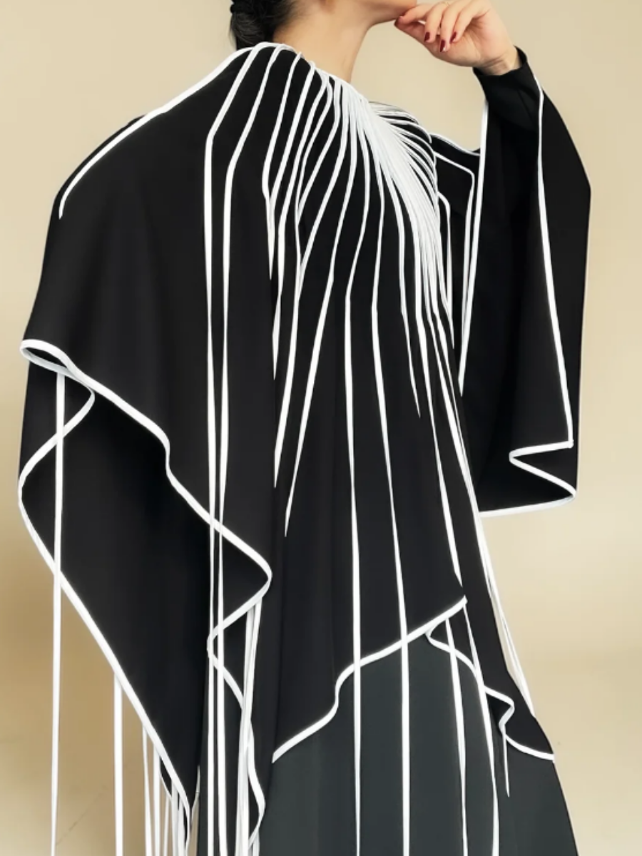 Chic Tassel Design Top
