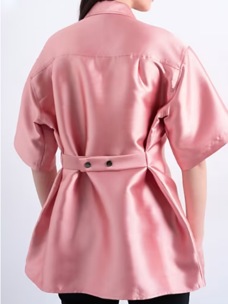 Adjustable Cinch To The Back Shirt