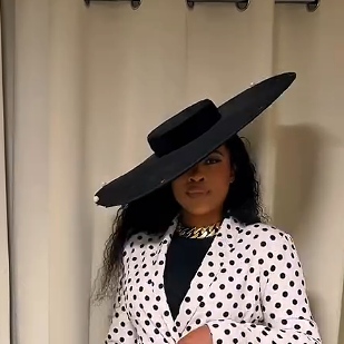 Stylish Round Wide Brim Hat