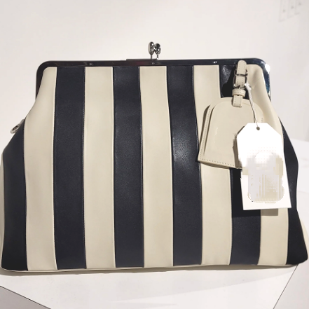 Chill Stripe Kiss Lock Closure Clasp Handbag