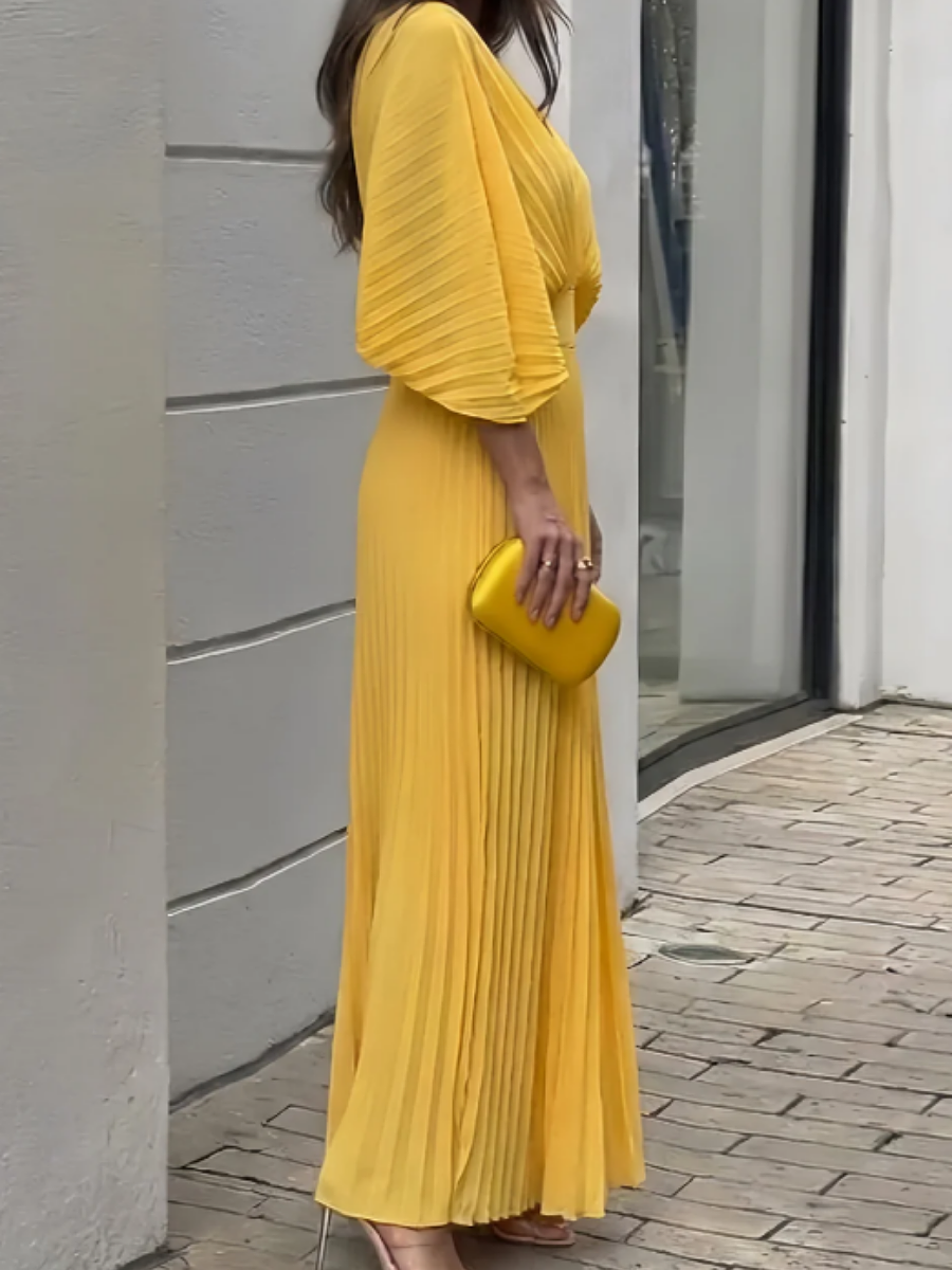Elegant Pleated Maxi Dress【In Stock】