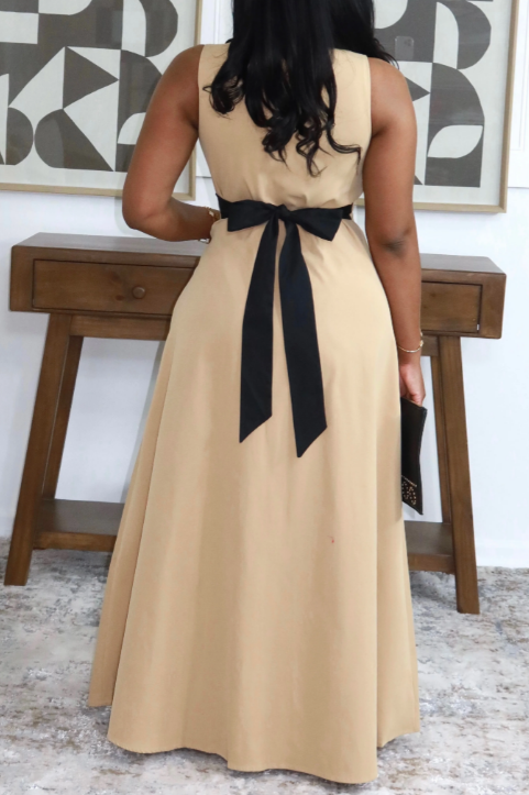 Chic Sleeveless Khaki Maxi Dress