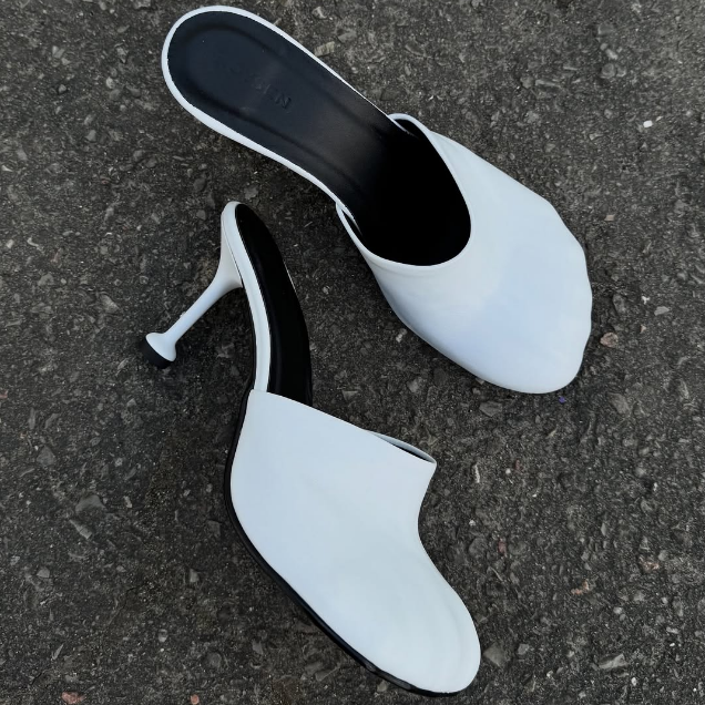 Chic Blob Mules