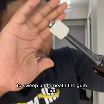 3 in 1 Toothbrush