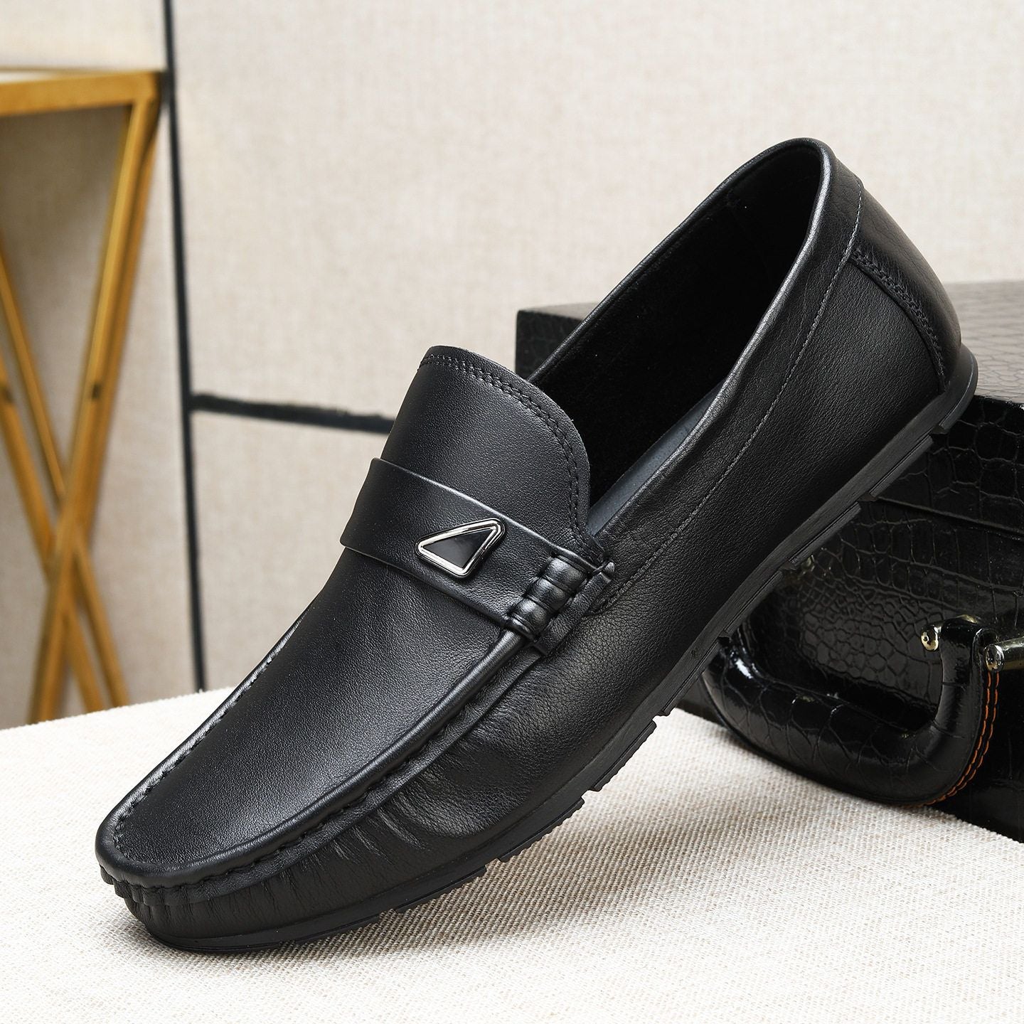 Men's Soft Lightweight Slip-on Shoes